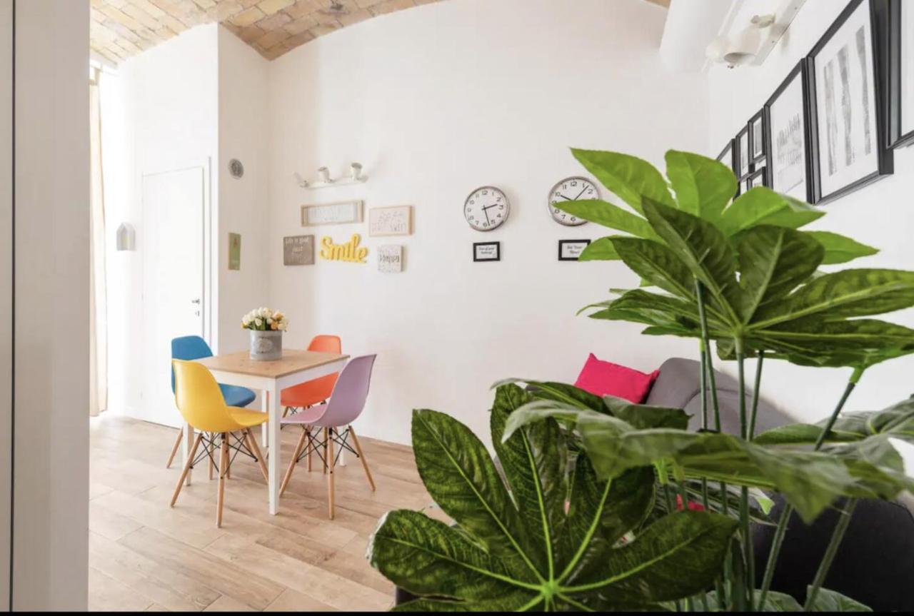 New-Big Honey Colosseum 4Bdr + 2Sofa Bed A/C Roma Eksteriør bilde